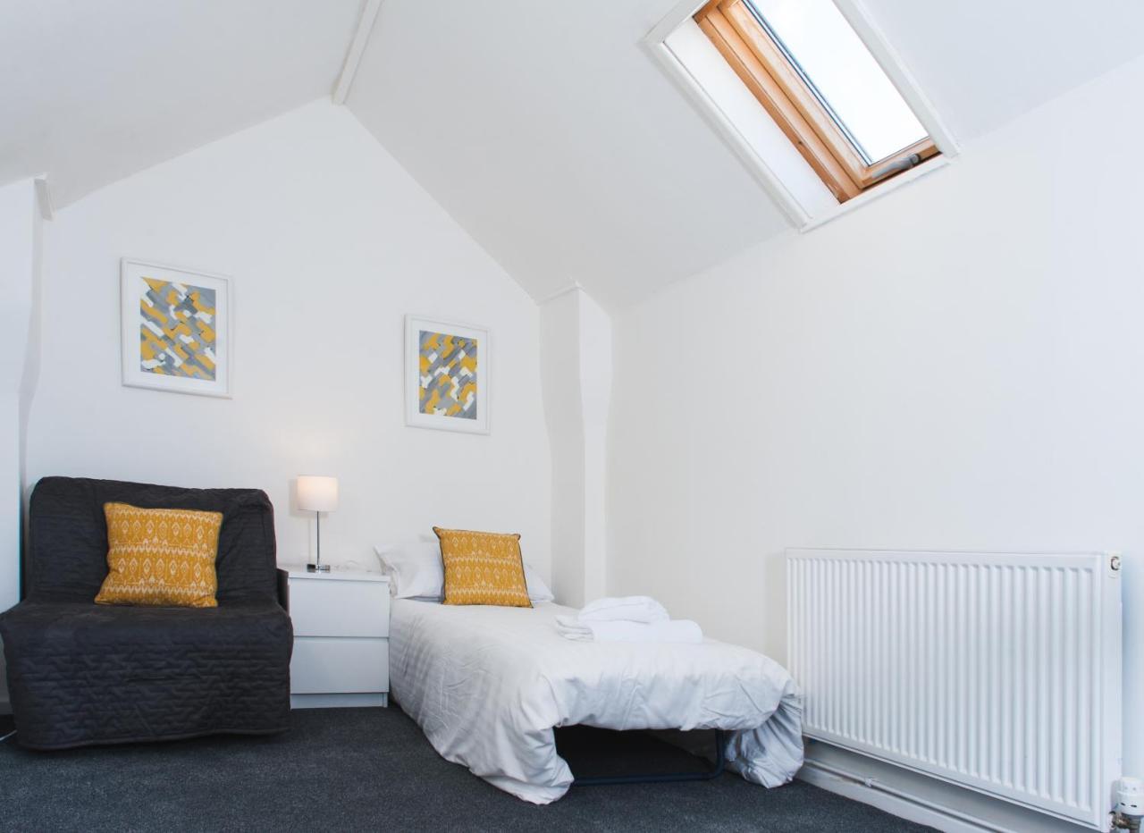 Mycityhaven - 3 Bedroom Shirehampton Flat Near Avonmouth & M4 브리스틀 외부 사진